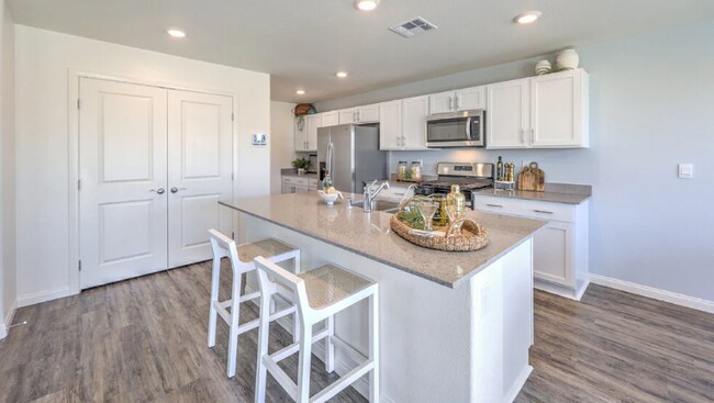 Photo - 2625 Dahlia Fls Ave