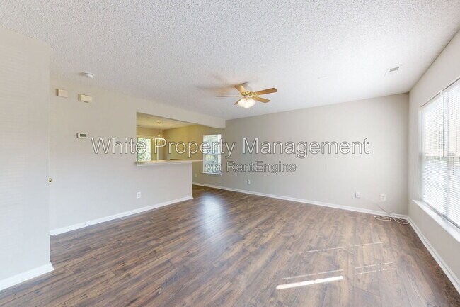 Photo - 2024 Pimpernel Rd