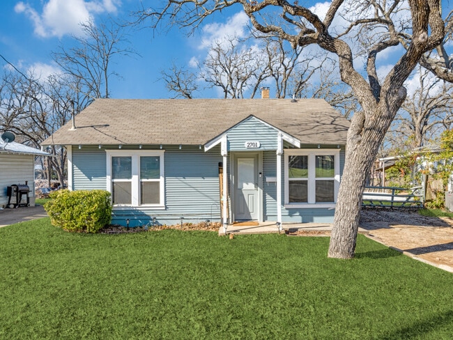 Photo - 2701 N Locust St