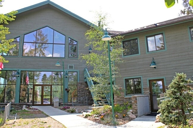 Photo - Quaint 1 Bedroom/1 Bath Unit in Wildernest-Wifi, Clubhouse Utilities included