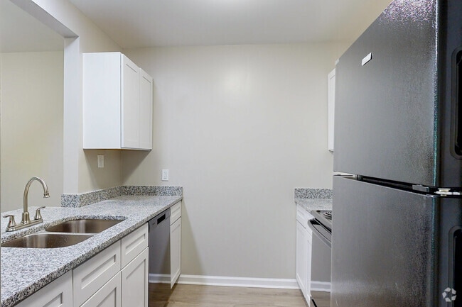 2BR, 2BA
