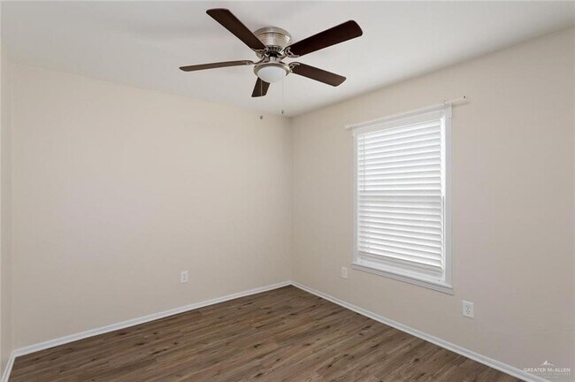Photo - 13 Stubbs St Unit 1