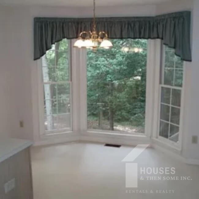 Photo - 3 McBee Chapel Rd