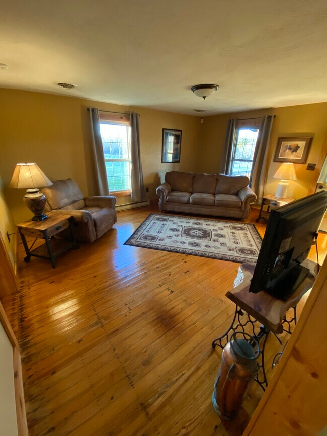 Photo - 11250 Belle Rd