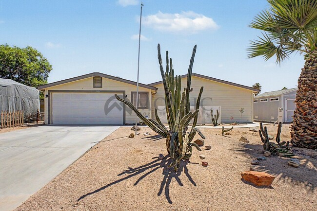 Photo - 1625 S 74th St