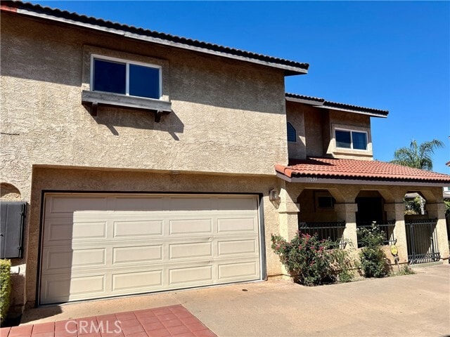 Building Photo - 11697 Ramona Blvd Rental