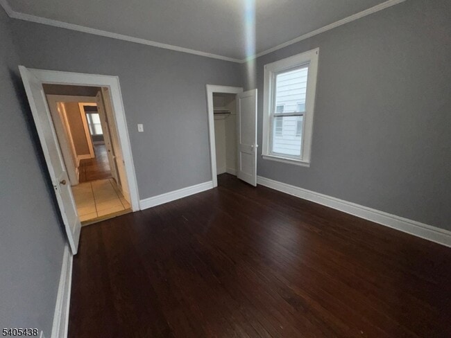 Photo - 742 Pennington St