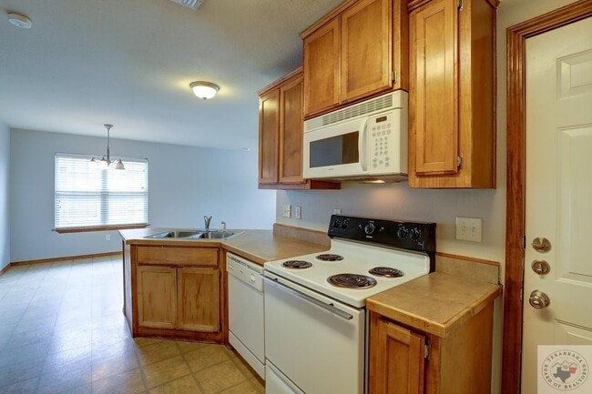 Photo - 4206 Magnolia St Unit 4206