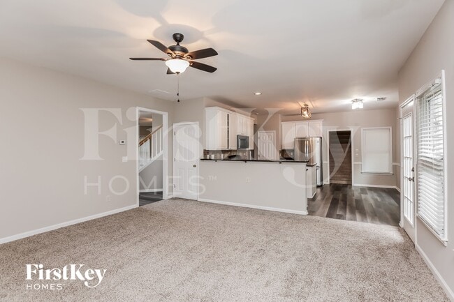 Photo - 3215 Maple Terrace Dr