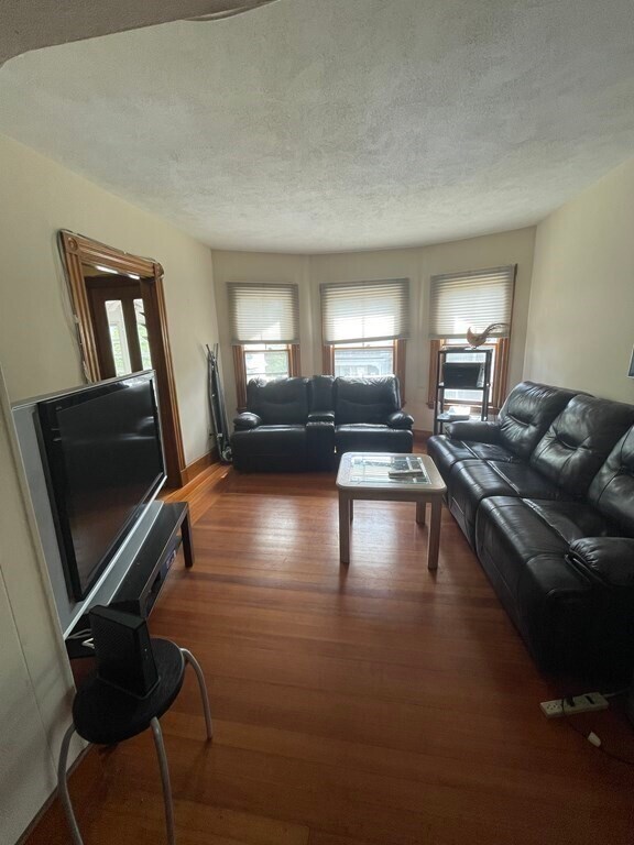 Photo - 58 Willow Ave Unit 1