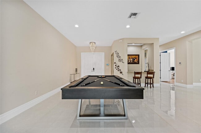 Photo - 9571 Eden Roc Ct