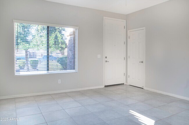 Photo - 42193 W Ramona St