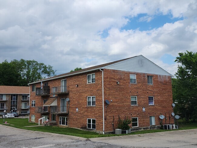 3990 Yearling Ct