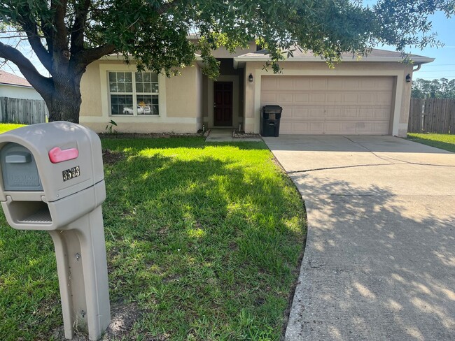 3 BR/2BA $1950 Middleburg - 3 BR/2BA $1950 Middleburg House