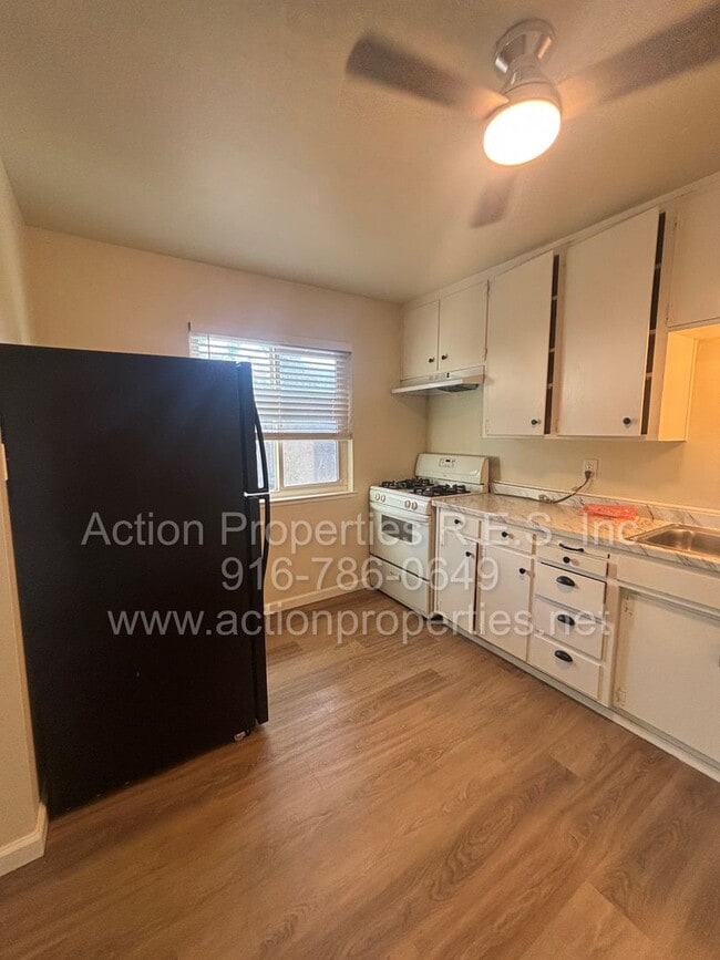 Photo - 1006 Circuit Dr Unit 1006 Circuit Drive #B-1