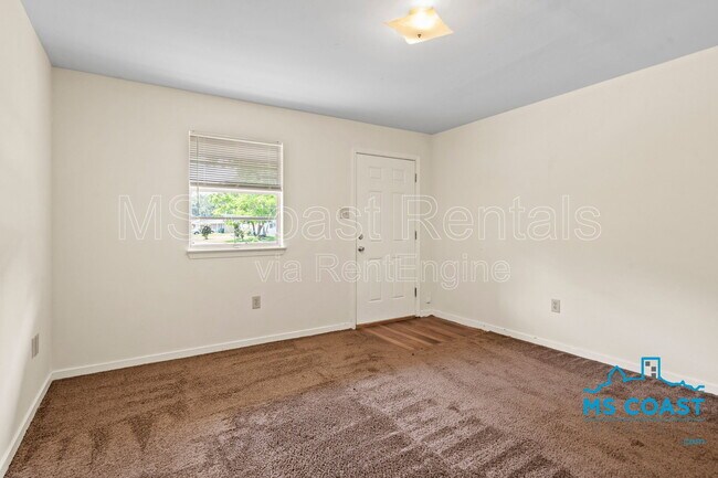 Photo - 316 Tandy Dr