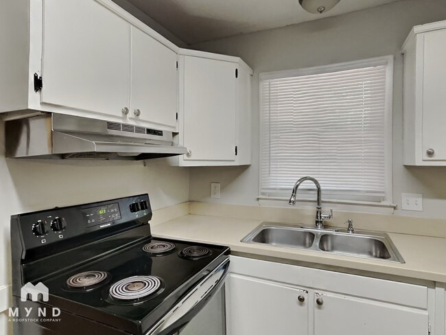 Photo - 10616 Thrasher Rd