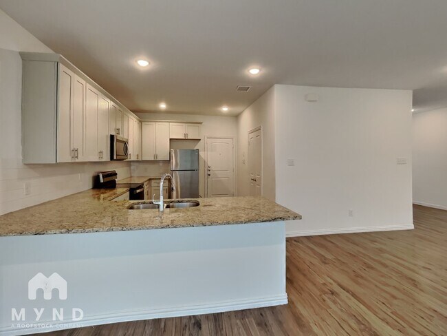 Photo - 107 Dartmouth Ave