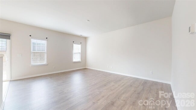 Photo - 6430 Revolutionary Trail