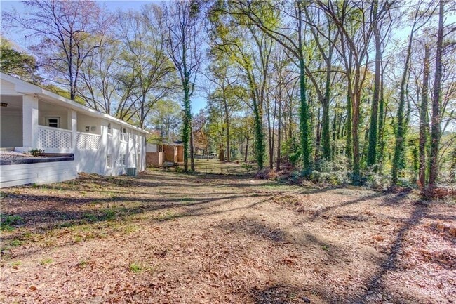 Photo - 154 Huston Dr NW