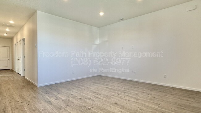 Photo - 5102 E Norma Ave