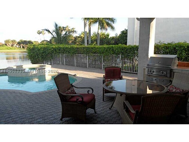 Photo - 2101 SW 176th Ave