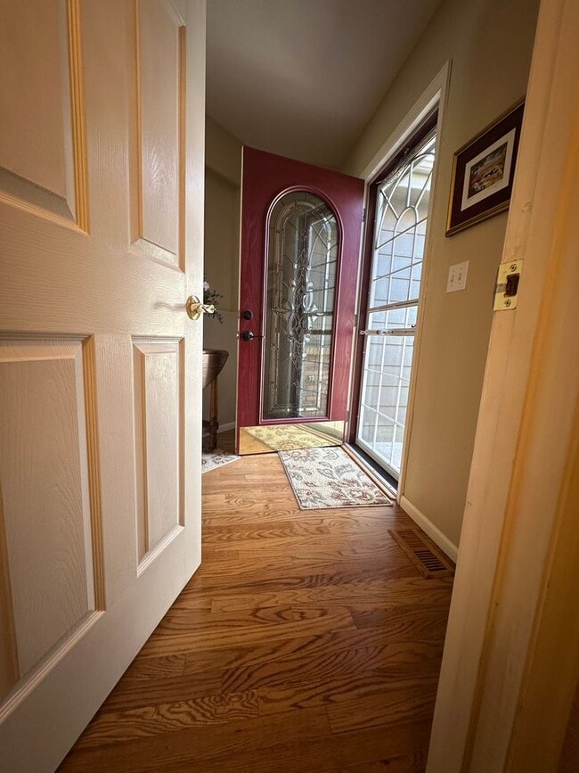 Building Photo - LONG REALTY AND PROPERTY MANAGEMENT- Basement for rent 2BED 1BATH IN HIGHLANDS RANCH