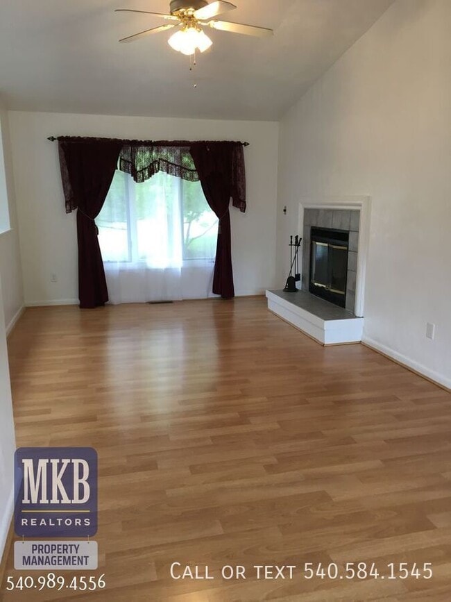 Photo - 7847 Forest Edge Dr