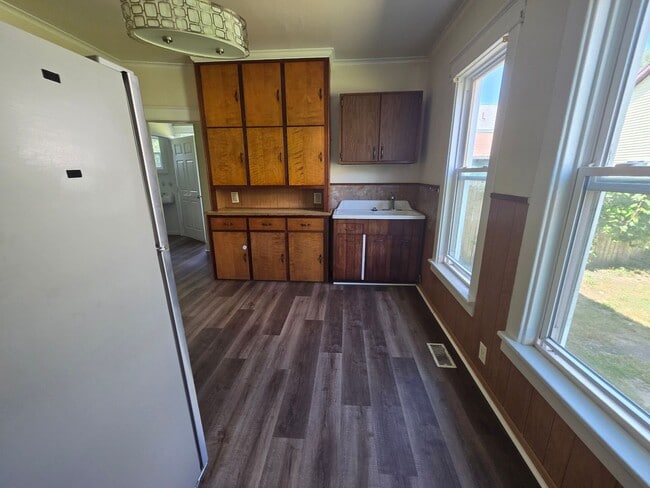 Photo - Lower 3 bedroom unit