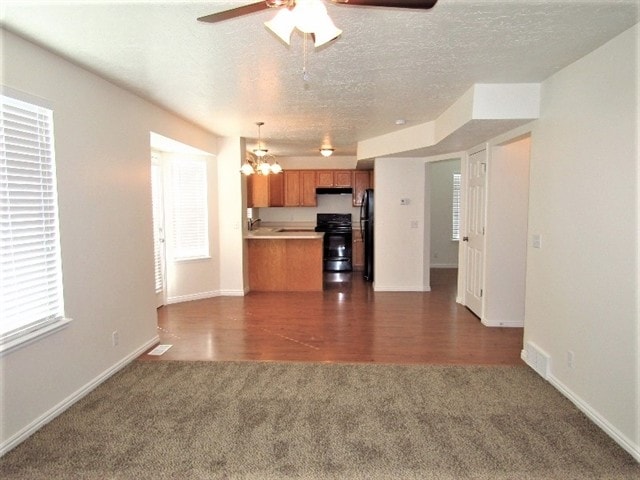 Photo - 817 Country Club Dr