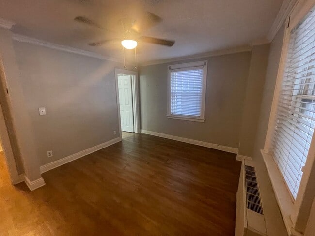 Photo - 1 Bedroom 1.5 Bathroom Apartment Steps Away From DU Unit #112