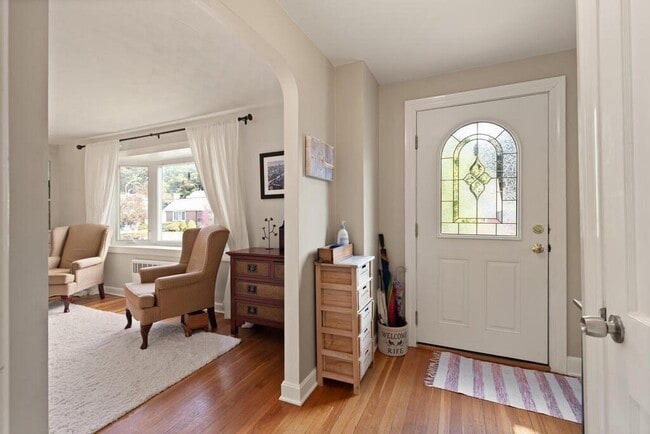 Photo - 12 Headland Way