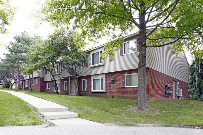 Building Photo - Colony Hill Apartments