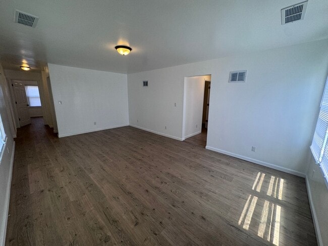 Photo - RENOVATED House in PADUCAH City Limits