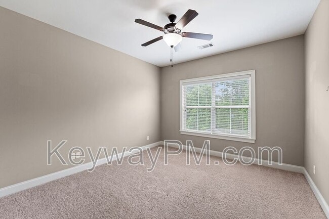 Photo - 507 Windermere St