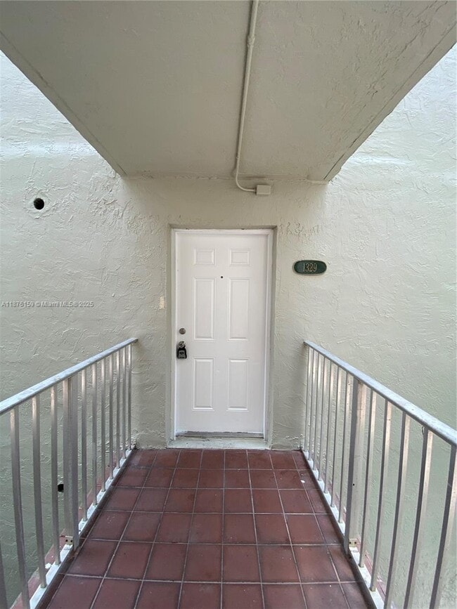 Building Photo - 10090 NW 80th Ct Unit 1329 Rental