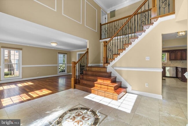 Building Photo - 10211 Brightstone Pl