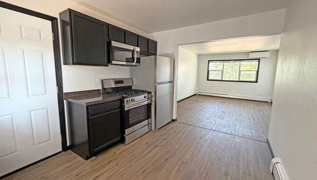 Photo - 601 6th Ave SW Unit 3