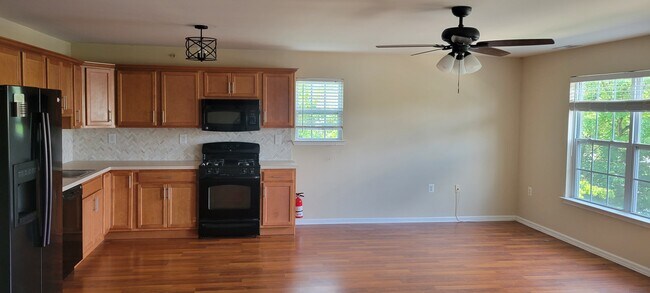 Photo - 802 Sunflower Way Unit 802