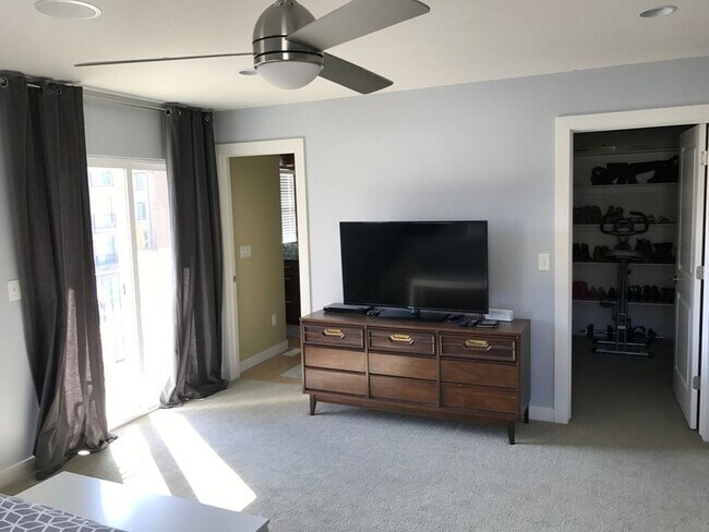 Photo - 272 650 N