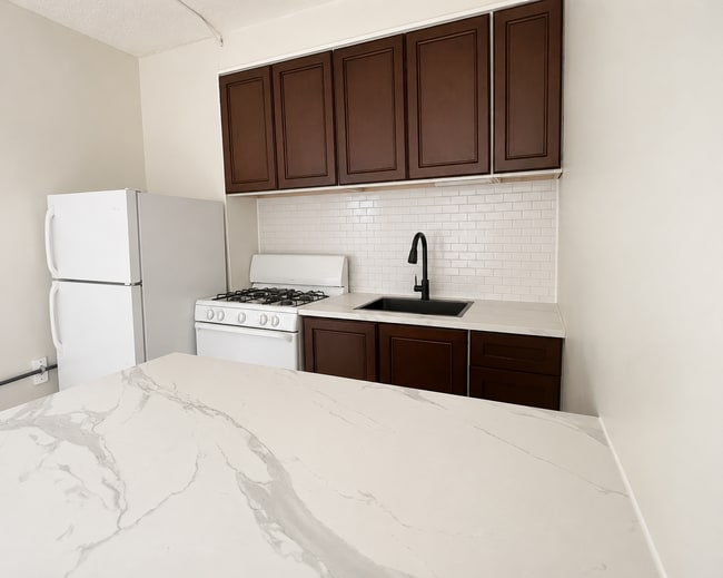 Photo - 97 Fairmount Ave Unidad 97-1