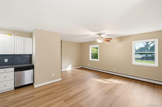 Photo - 34 Markwood Ln