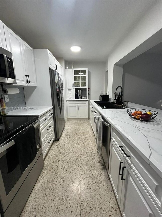 5450 SW 55th Ave
