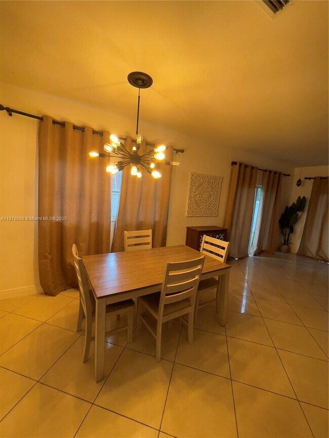 Photo - 3470 NW 17th Terrace