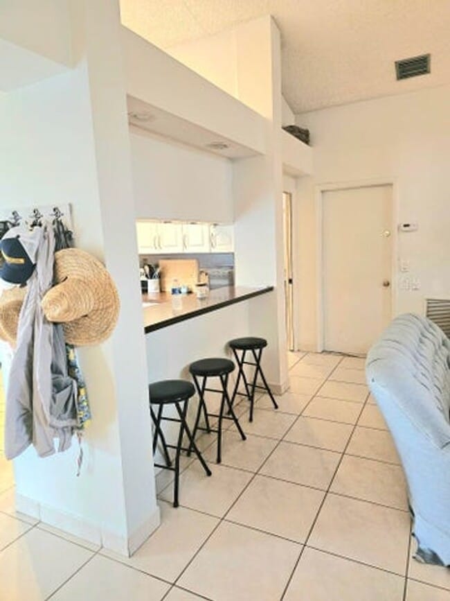 Photo - 14060 Greentree Dr