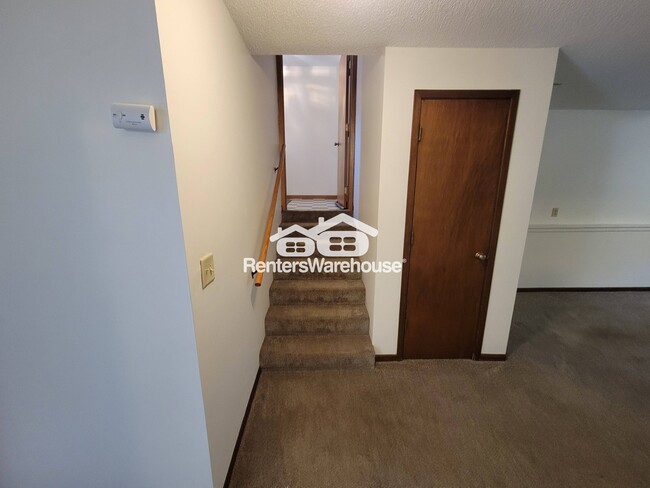 Photo - 101 1/2 W Madison Street