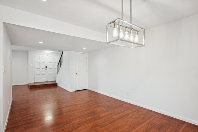 Photo - 5111 N 83rd St