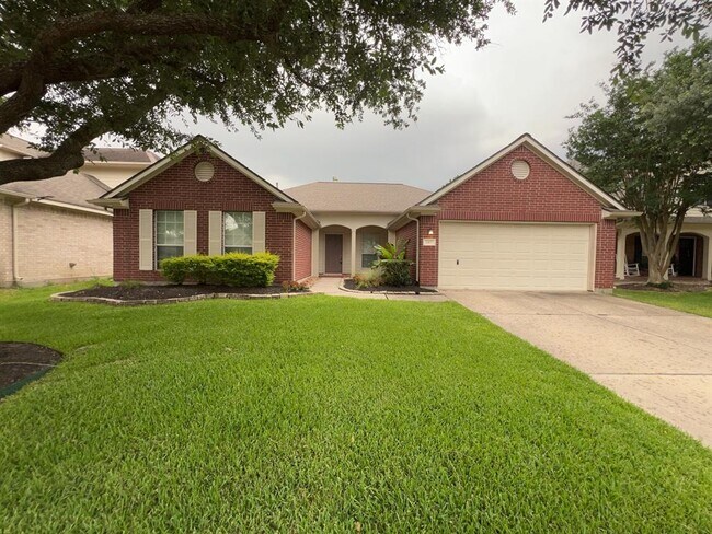 Photo - 2407 Daneswood Ct House
