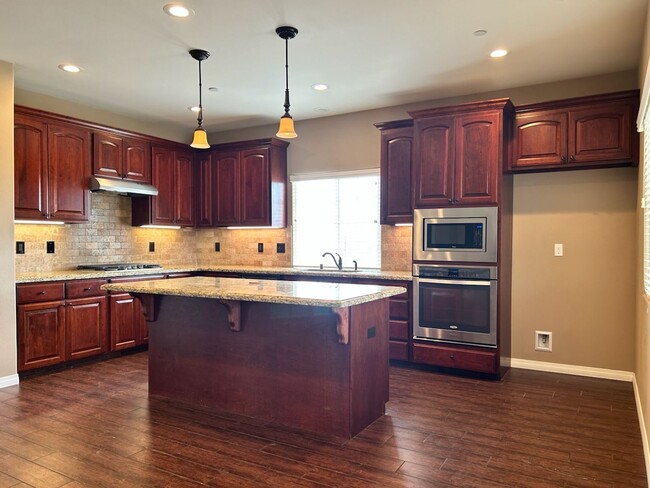 Photo - Please Contact Vaughn Realty to set up an ...
