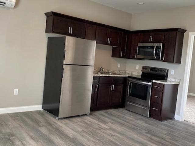 Photo - 1125 Old Barren River Rd